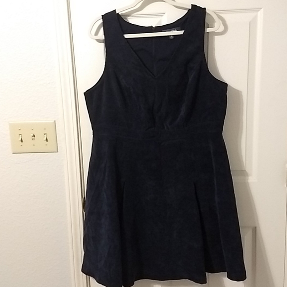 Modcloth Dresses & Skirts - Navy blue plus size dress